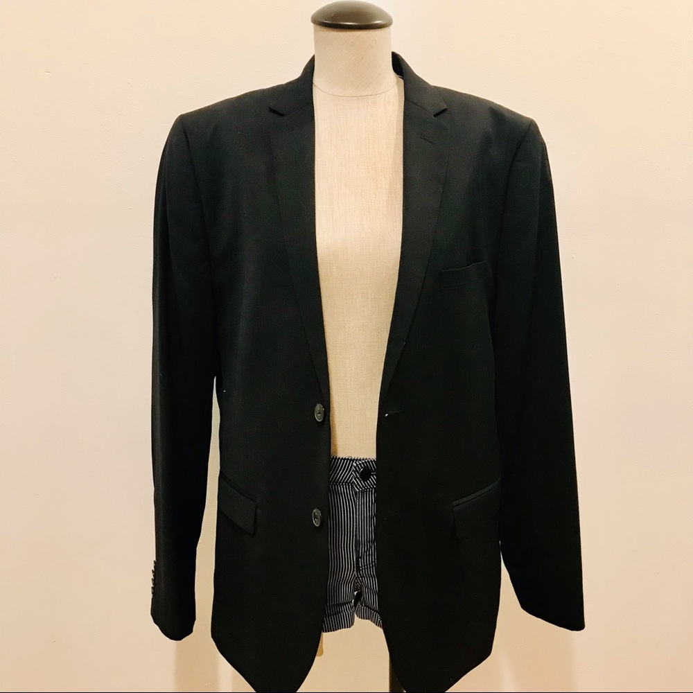 H&M black blazer. Size 42 R. Excellent used condition. No trace of wear. - Picture 8 of 11